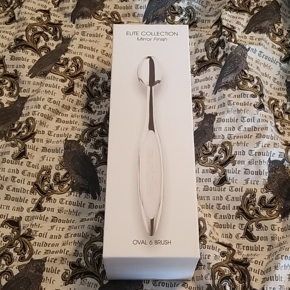 Artis Makeup Brush